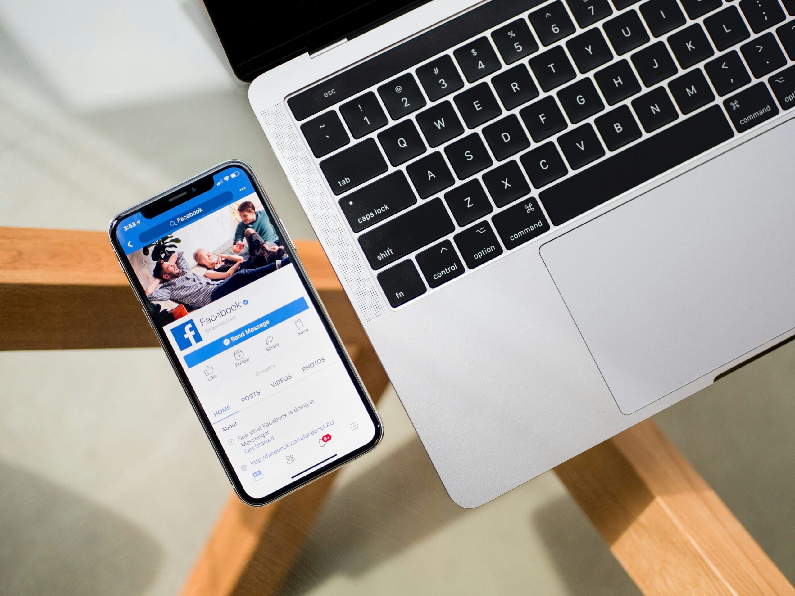 Social Media Ad Success: Facebook and Instagram Strategies for Rentals